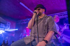 20250322_STRANGER-FELLAS-live_04_low